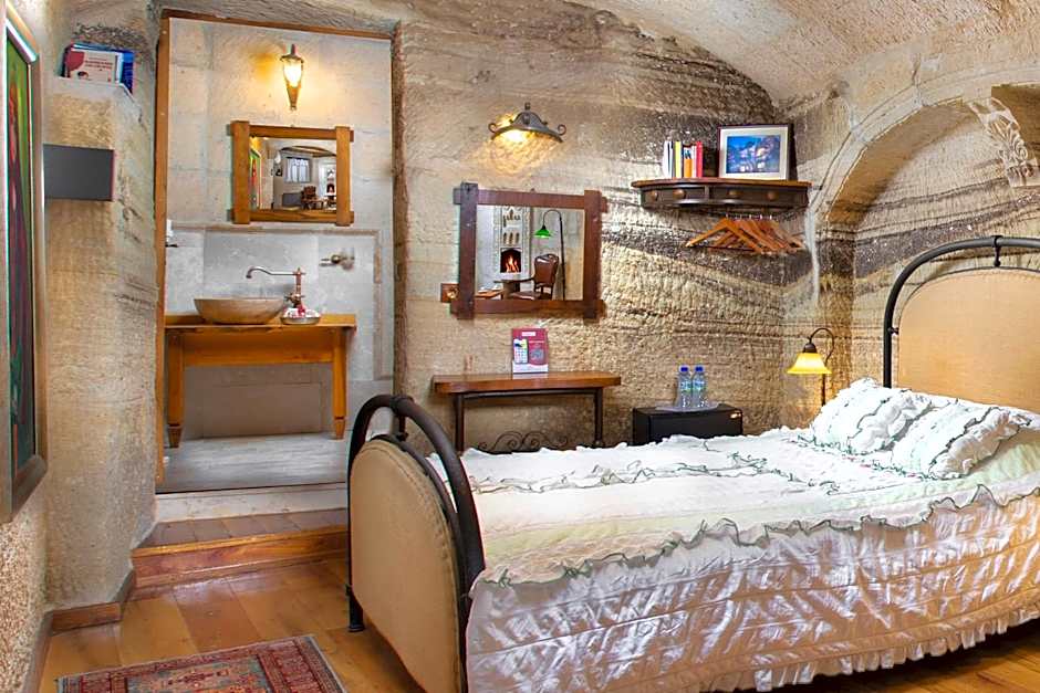 Terra Cave Hotel