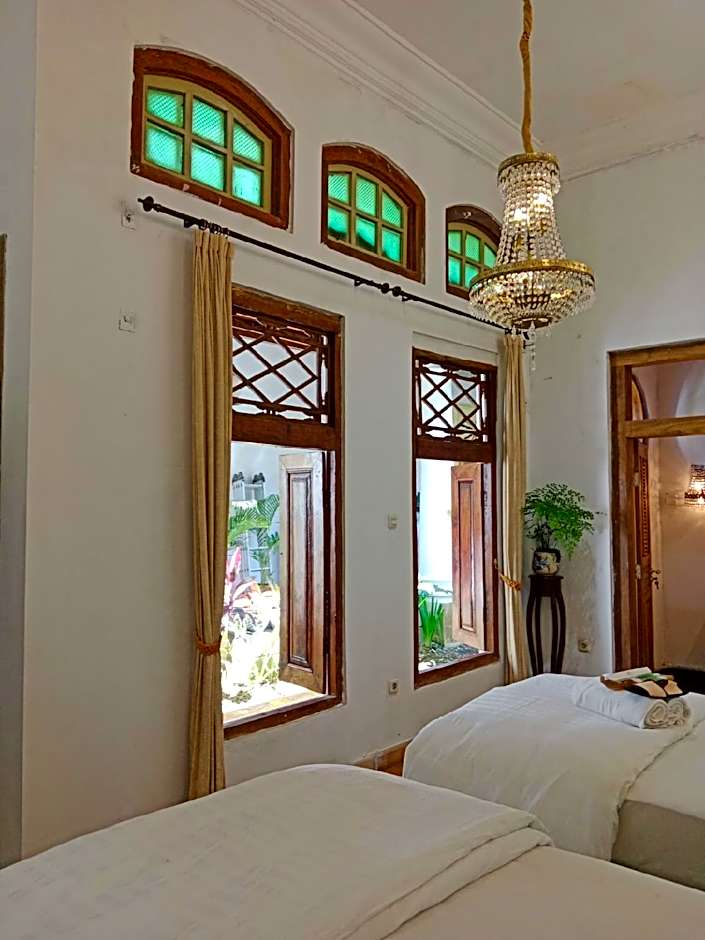 The Ermajas Pavilion