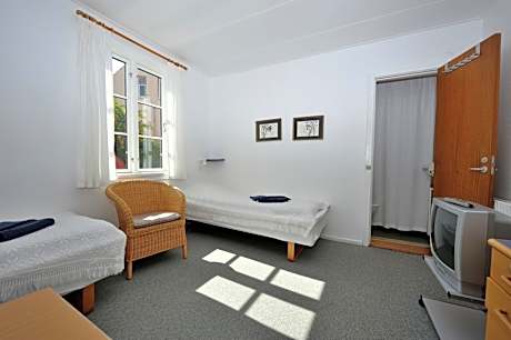 Twin Room (No dogs Allowed)