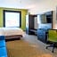 Holiday Inn Express Hotel and Suites Bastrop