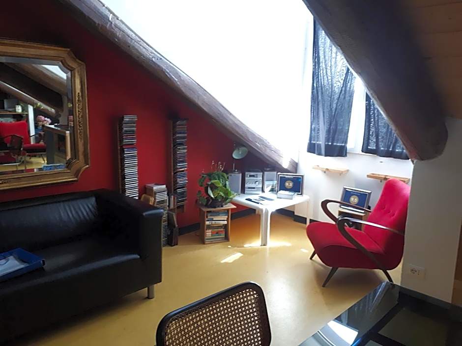 Attic Hostel Torino