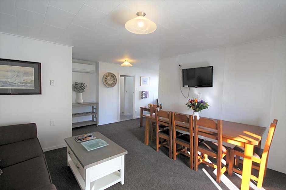 Beach Lodge Motels