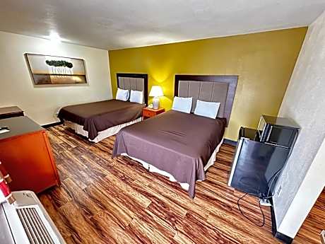 Queen Room with Two Queen Beds