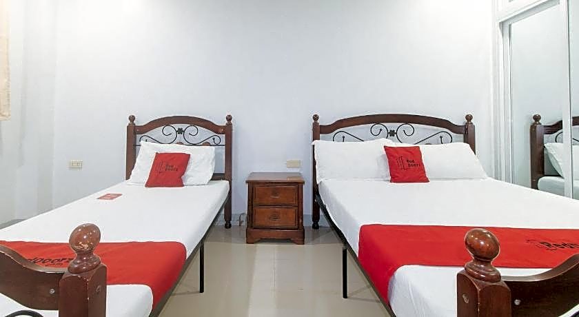 RedDoorz @ Guimod Transient House Ilocos Sur