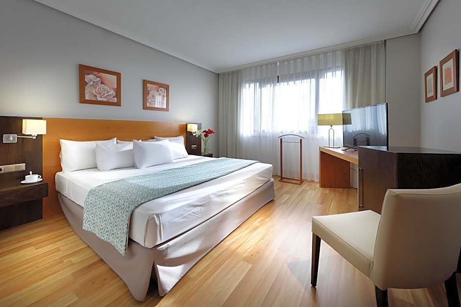 Photo 1 of 6 of Junior Suite