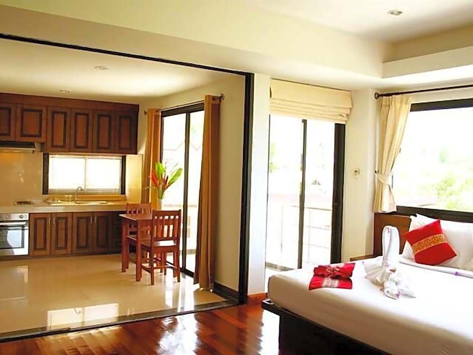 Chawenglakeview condotel 