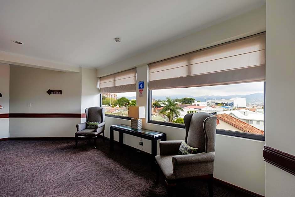 Parque del Lago Boutique Hotel