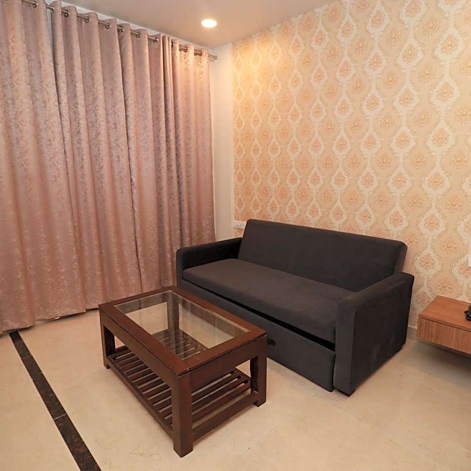 7 VACHAN LAWNS AND BANQUET