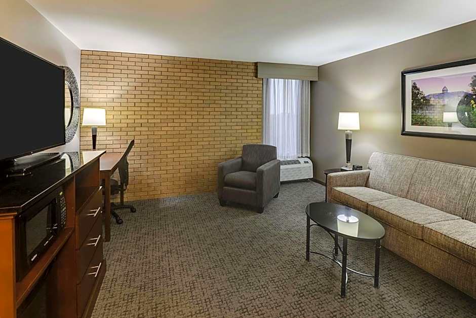 Drury Inn & Suites Columbus Northwest