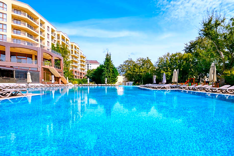 Apart Hotel Golden Line
