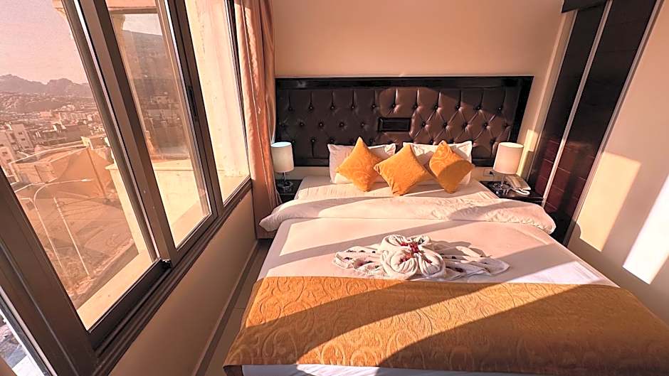 Sharah Mountains Hotel