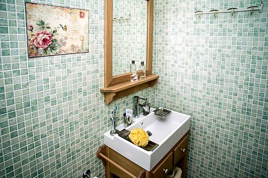 Amboula Beach Apartments