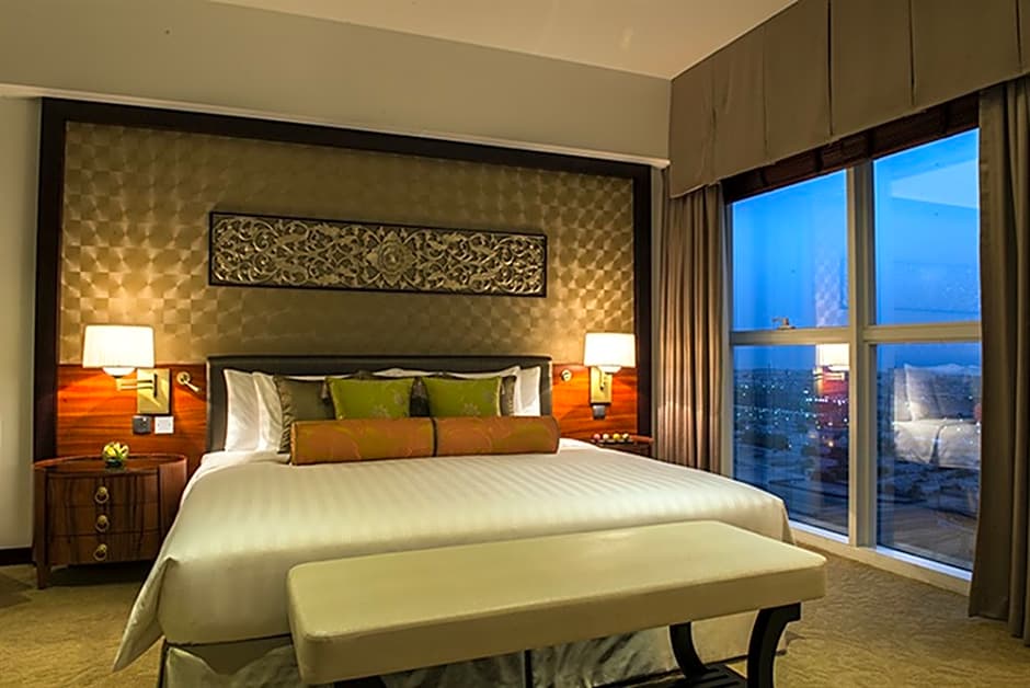 Dusit Thani Dubai Hotel