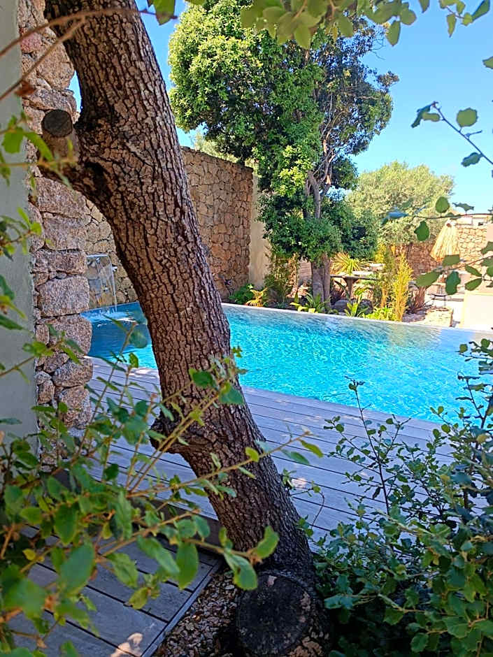 Hôtel Les Suites Du Maquis