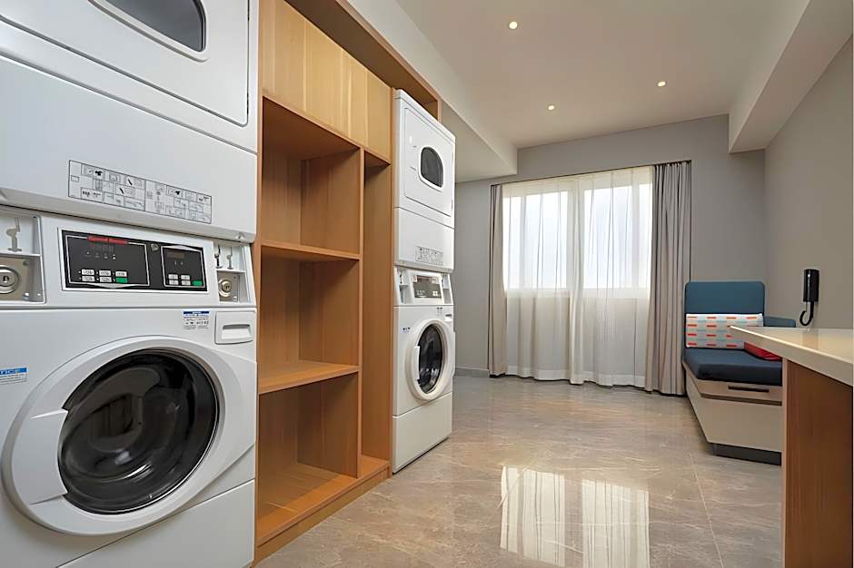 Holiday Inn Express Xiamen Lushan By IHG