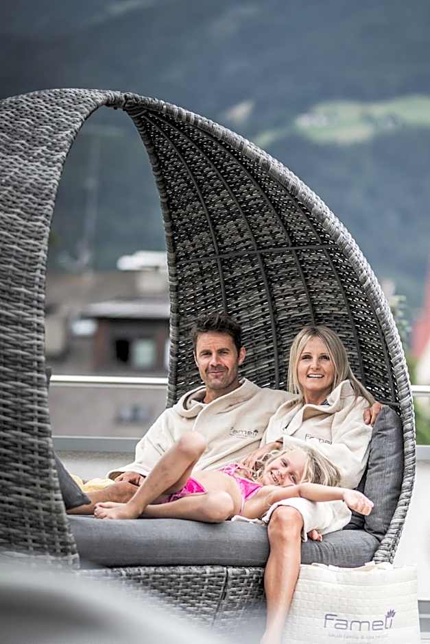 Hotel Fameli