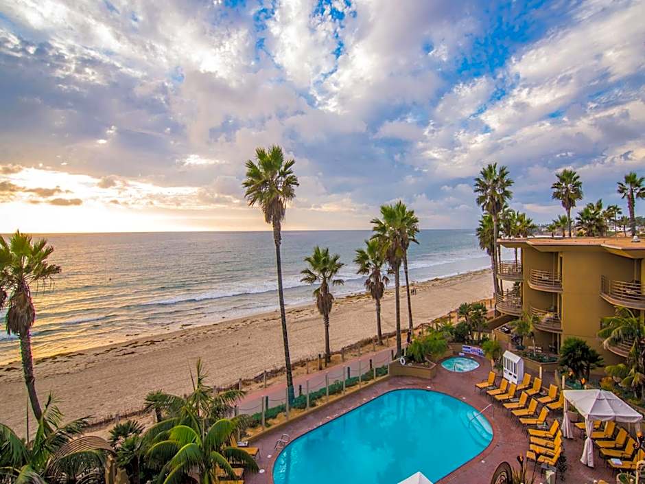 Pacific Terrace Hotel