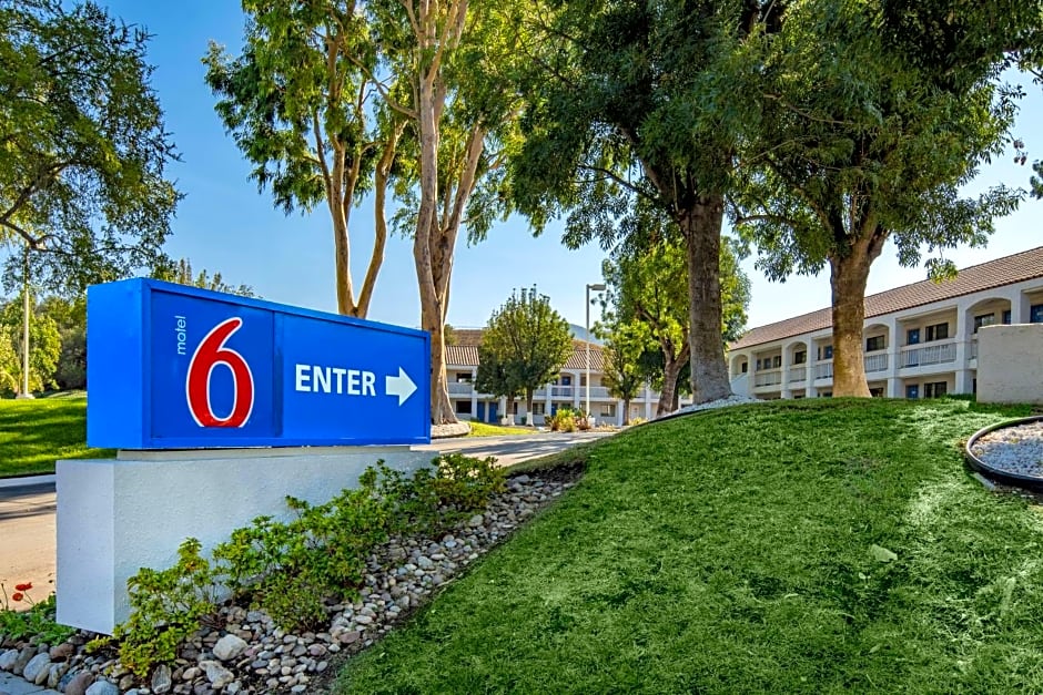 Motel 6-Thousand Oaks, CA