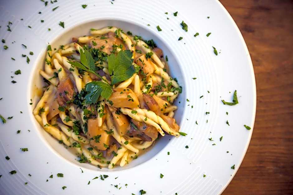 Masseria Fortificata Lo Zafferaneto