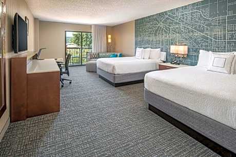 Executive Deluxe Queen Room with Two Queen Beds and Sofa Bed