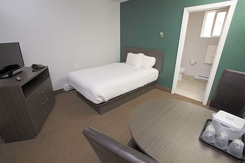 The Falls Hotel & Inn