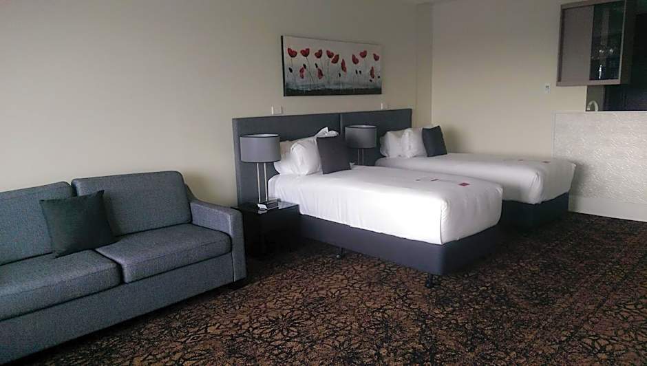 Calamvale Hotel Suites and Conference Centre