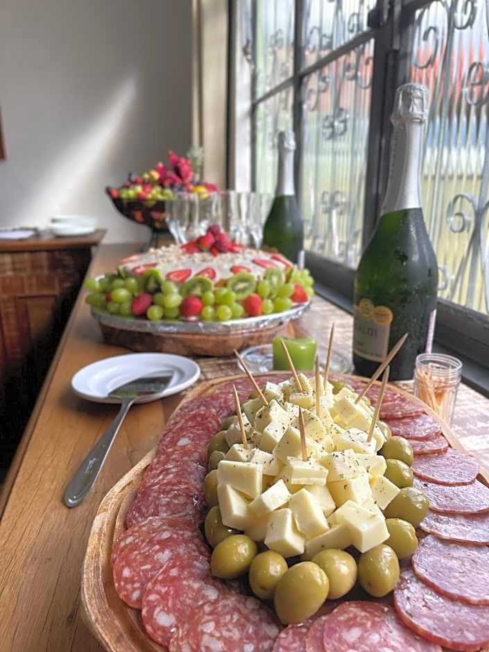 Pouso das Flores - Próximo a Maria Fumaça