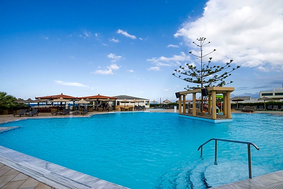 SENSEANA Sea Side Resort & Aquadventure