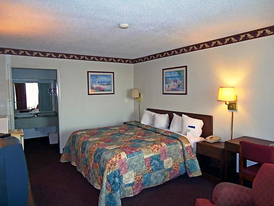 Motel 6-Troy, OH