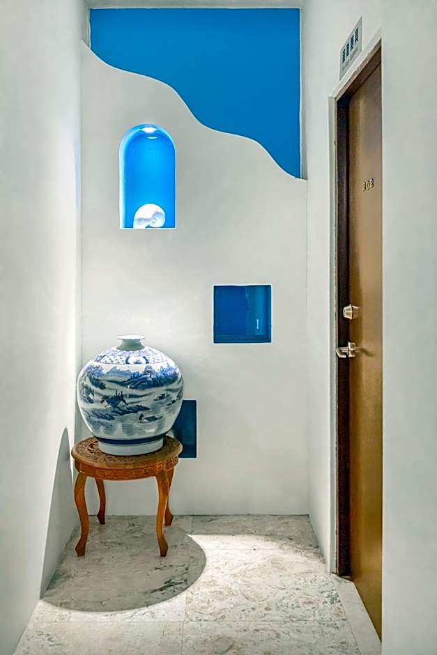 Golden Ocean Azure Hotel