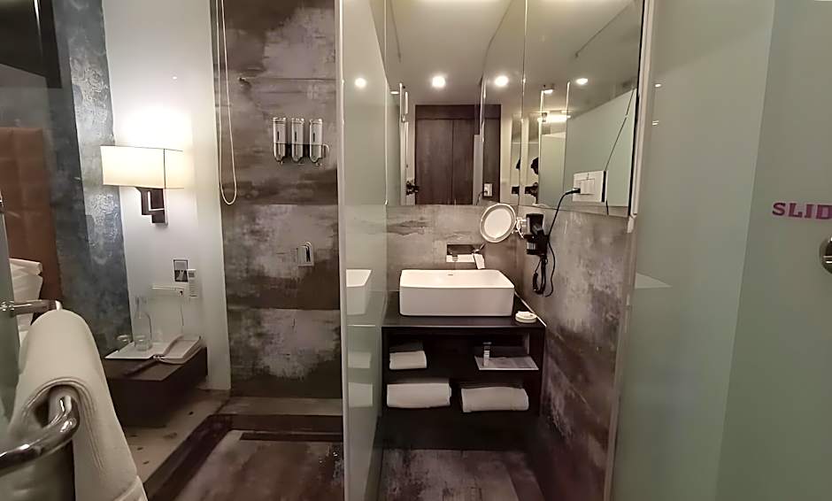 Regenta Central Hotel & Convention Centre Nagpur