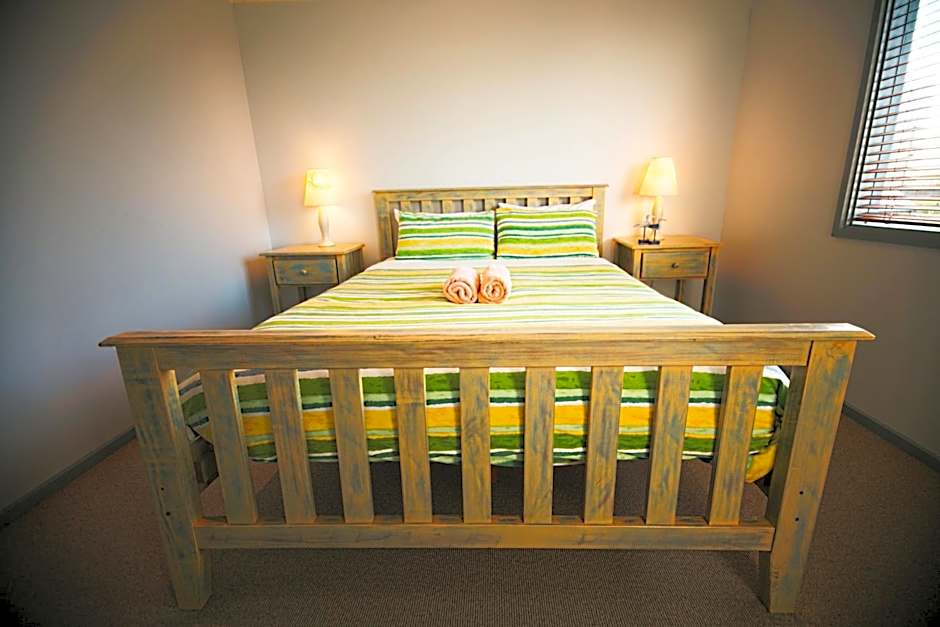 Rayville Boat Houses