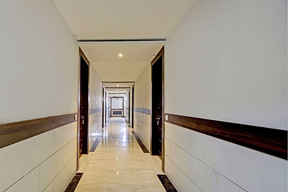 OYO 26766 Laxmi Abode – Delhi, NY