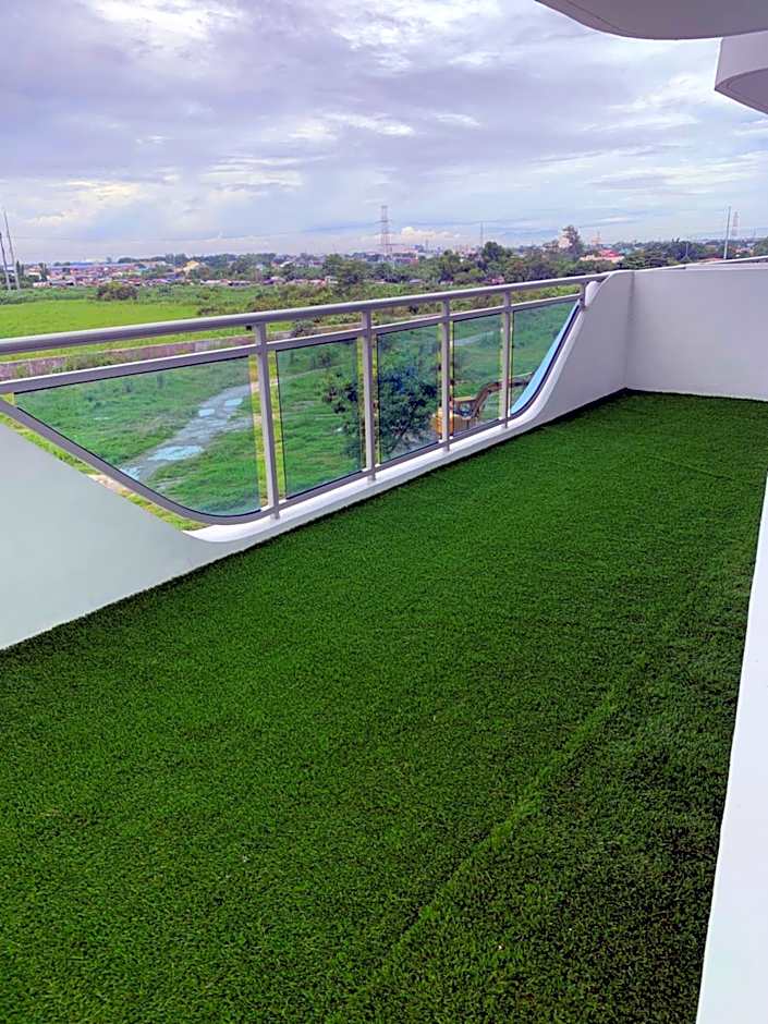 Real Serene Suite by AZURE NORTH