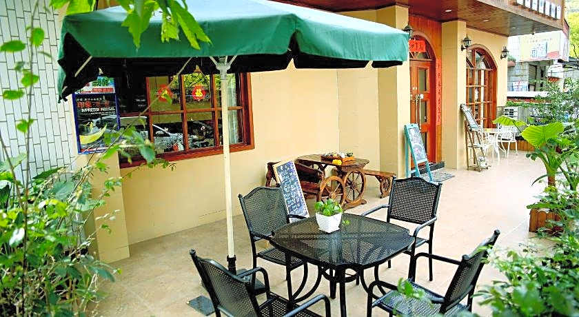 Junshe Bontique Guest House