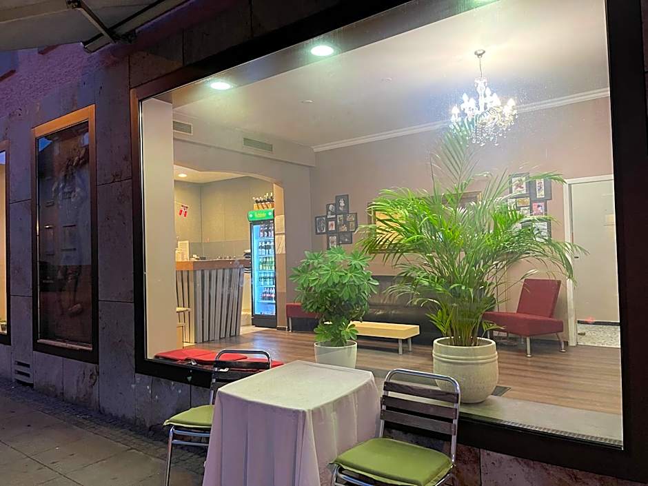 Hafner Hotel Apartment Self Check-In Anytime