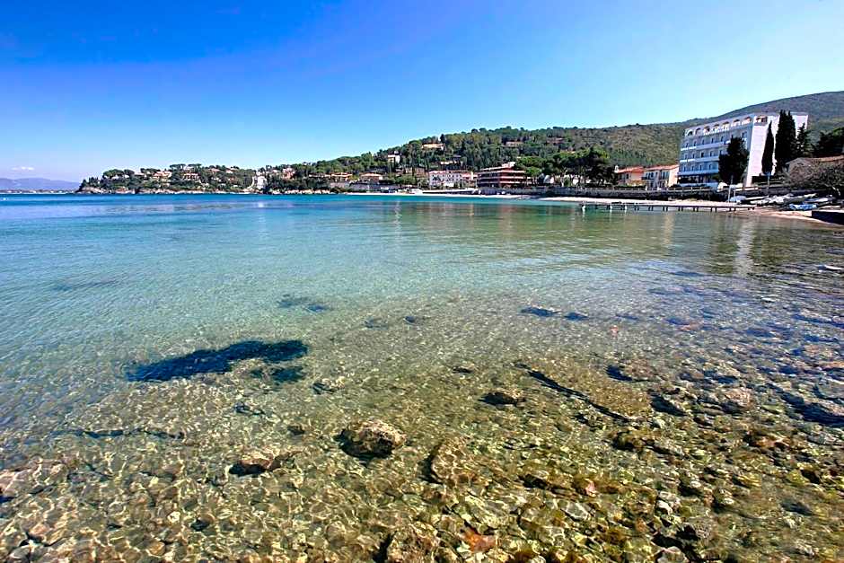 Photo 1 of 50 of Baia D'Argento