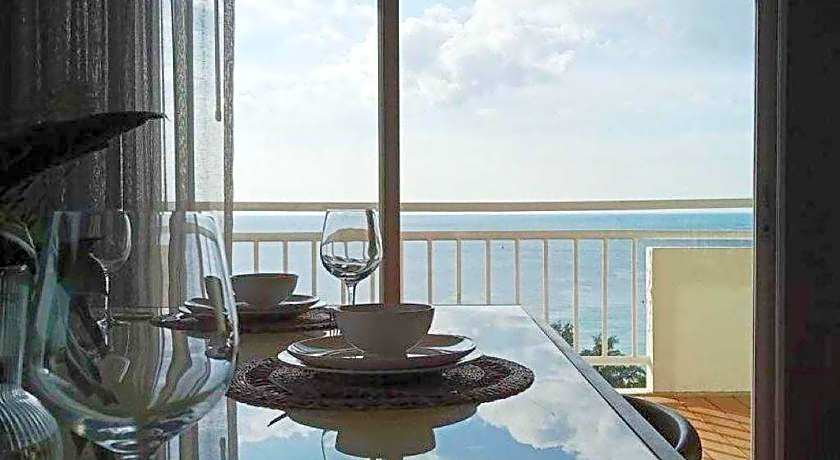 Waterfront Suites Phuket By Centara