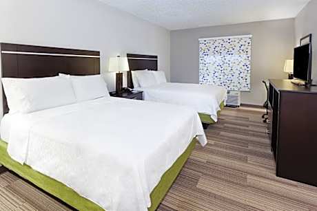 2 Queen Beds Standard