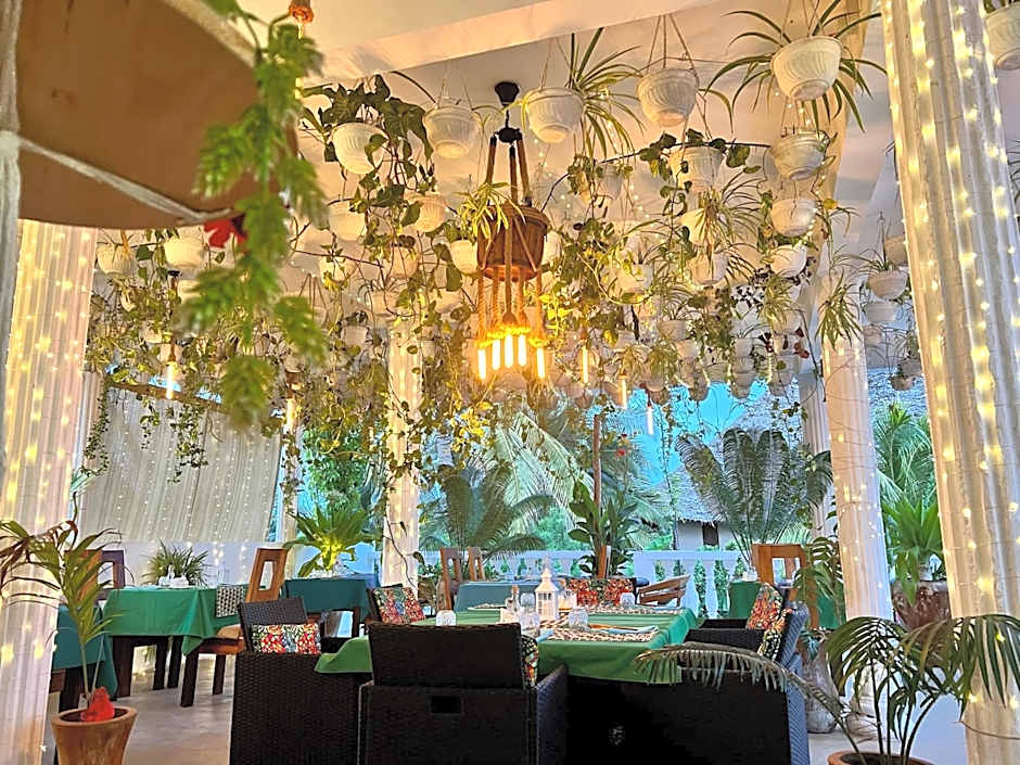 Gadea Boutique Hotel& Gadea Garden Italian Restaurant