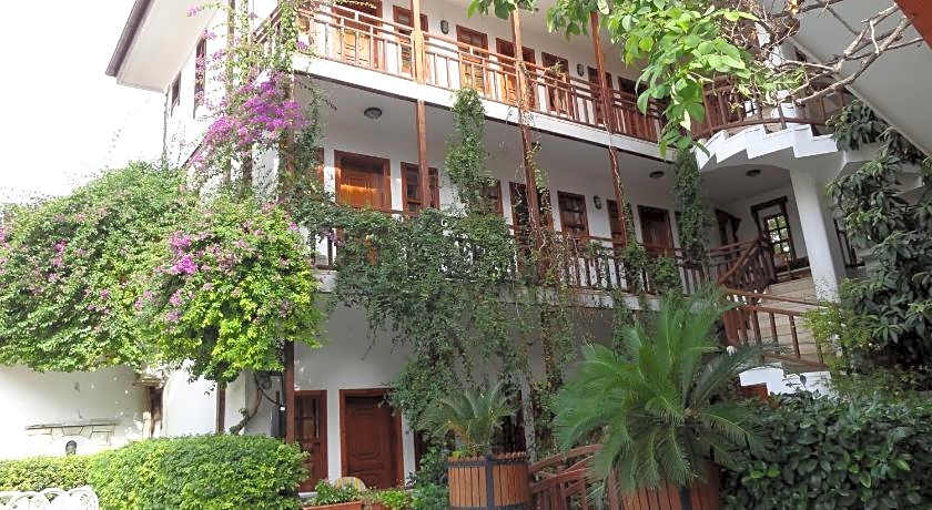 Hotel Karyatit Kaleici