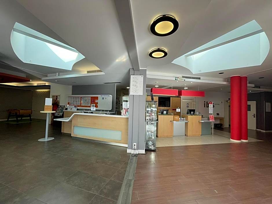 Ibis Girona