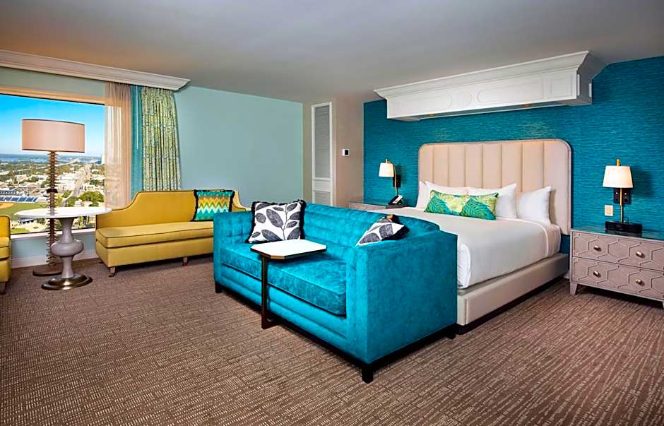 Photo 1 of 5 of Junior 1 King Bed Suite