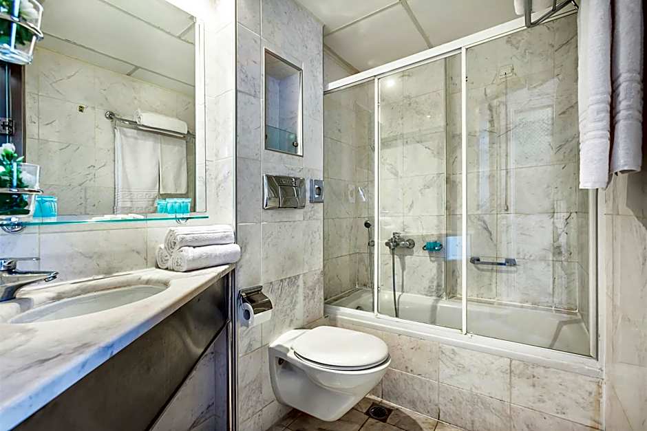Minerva Premier Hotel