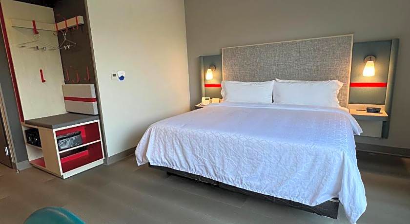 Avid Hotels Guadalajara Av Vallarta Pte By IHG