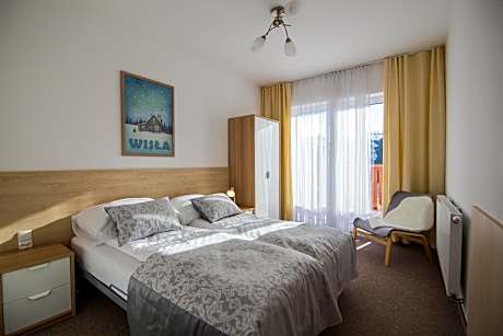 King Studio with Sofa Bed