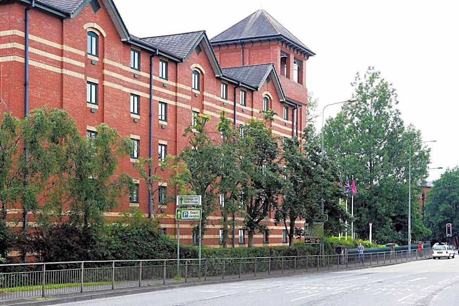 Wigan Oak Hotel by Belvilla
