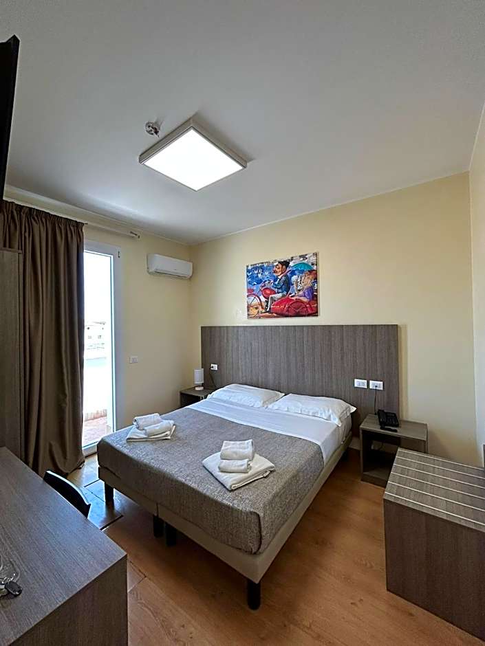 55 Aira Hotel