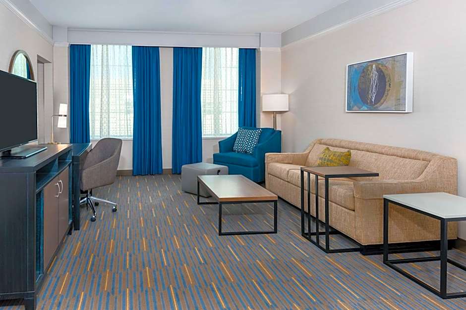 Hampton Inn By Hilton And Suites Buffalo Downtown