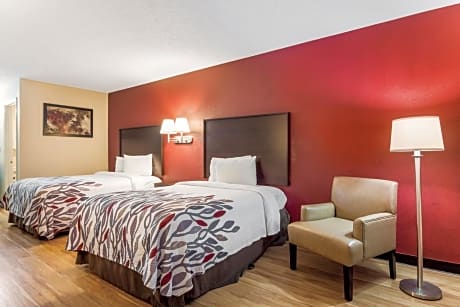 Deluxe Room with Two Double Beds Disability Access Non-Smoking